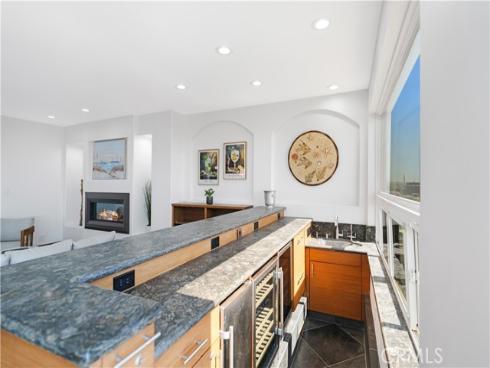 16601 S Pacific   Avenue, Sunset Beach, CA