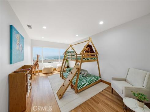 16601 S Pacific   Avenue, Sunset Beach, CA