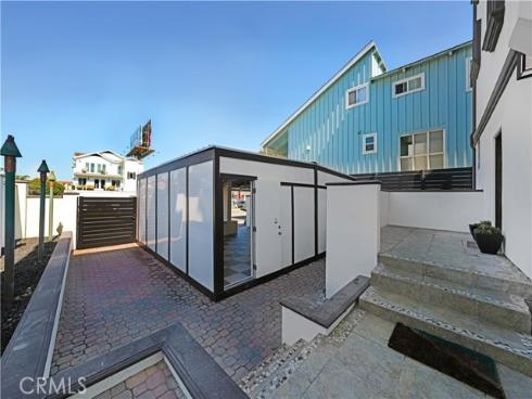 16601 S Pacific   Avenue, Sunset Beach, CA
