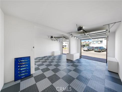 16601 S Pacific   Avenue, Sunset Beach, CA