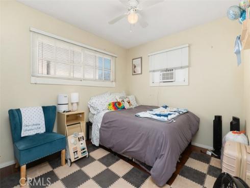 16935 S Pacific   Avenue, Sunset Beach, CA