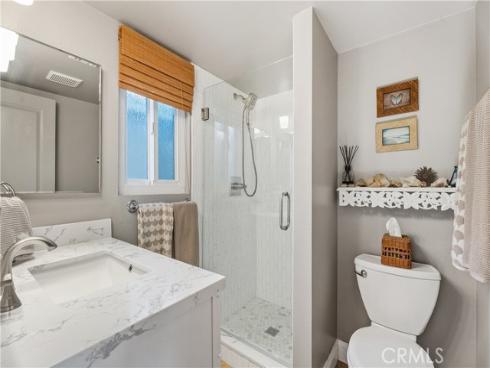 17081  5th  , Sunset Beach, CA