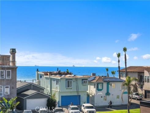 17081  5th  , Sunset Beach, CA