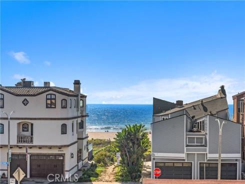 17081  5th  , Sunset Beach, CA