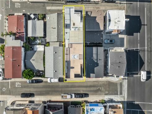 17081  5th  , Sunset Beach, CA