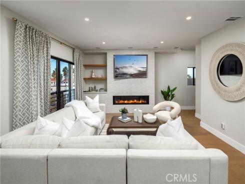 16459  24th  , Sunset Beach, CA