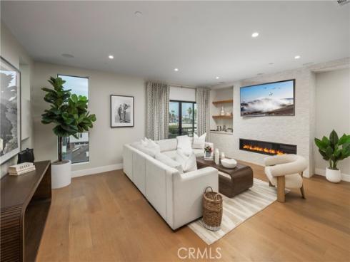 16459  24th  , Sunset Beach, CA