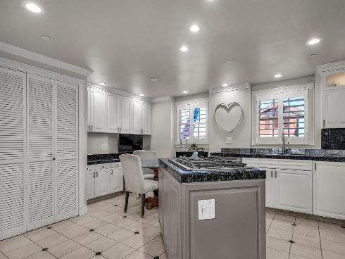 47 Surfside , Surfside, CA