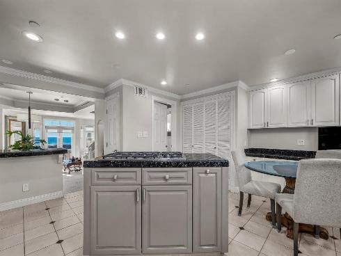 47 Surfside , Surfside, CA