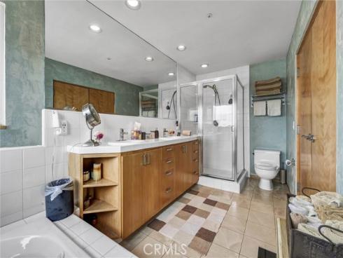 16745 Bayview B Drive, Sunset Beach, CA