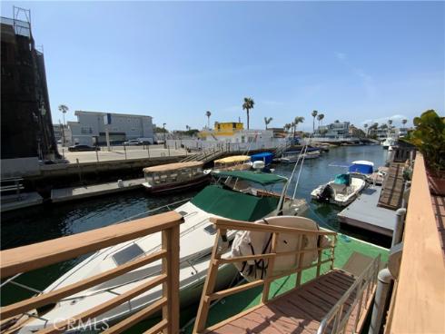 16745 Bayview B Drive, Sunset Beach, CA