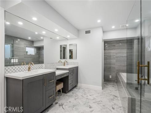 17081  5th  , Sunset Beach, CA