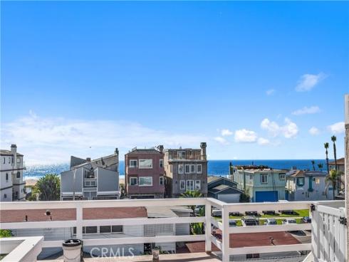 17081  5th  , Sunset Beach, CA