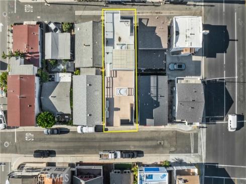 17081  5th  , Sunset Beach, CA