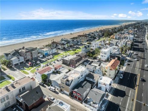 17081  5th  , Sunset Beach, CA