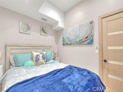 99  Surfside  , Surfside, CA