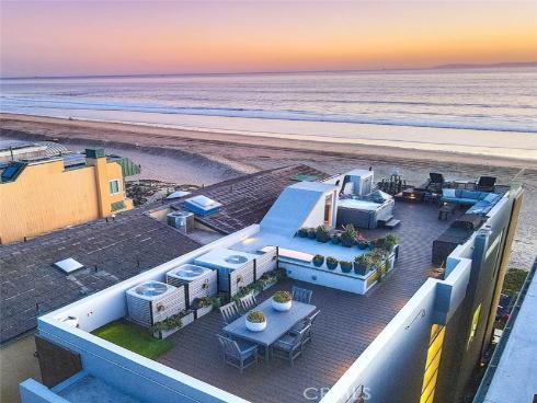 99  Surfside  , Surfside, CA