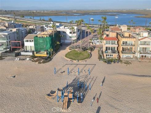 99  Surfside  , Surfside, CA