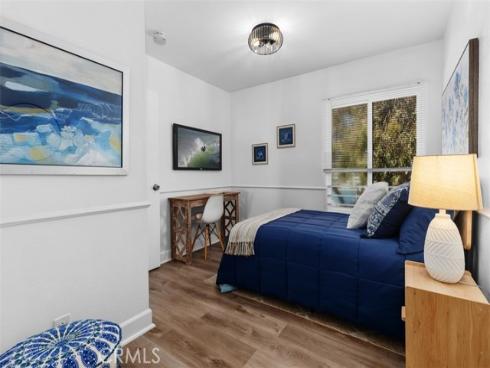 17111 S Pacific Avenue, Sunset Beach, CA
