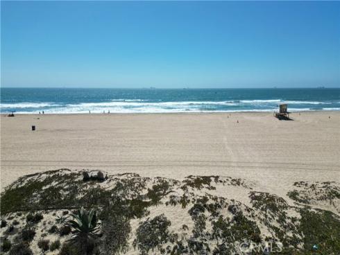16861 S Pacific , Sunset Beach, CA