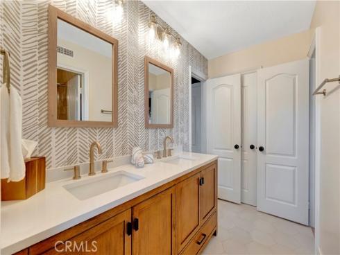 21811 Via Del Lago , Trabuco Canyon, CA