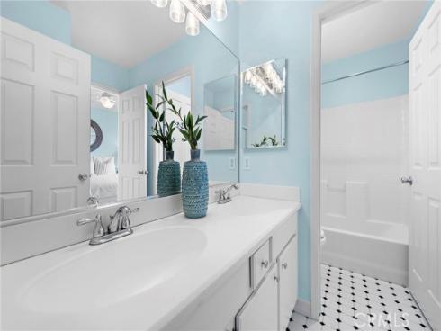 16 Riverview Drive, Trabuco Canyon, CA