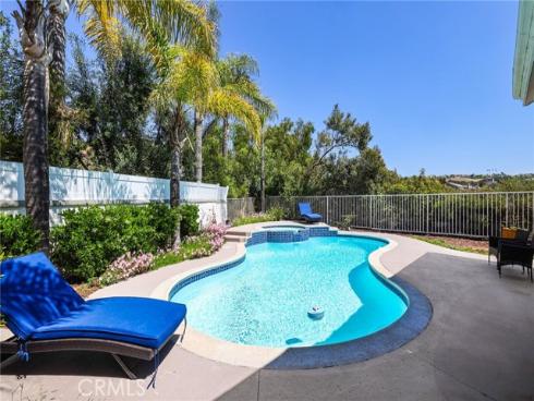 16 Deerfield Place , Trabuco Canyon, CA