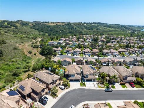 16 Deerfield Place , Trabuco Canyon, CA