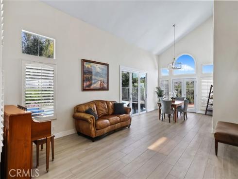 16 Deerfield Place , Trabuco Canyon, CA