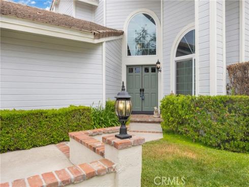 32016 Mill Stream Road, Trabuco Canyon, CA