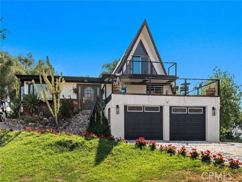 19041 Live Oak Canyon Road, Trabuco Canyon, CA