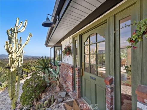 19041 Live Oak Canyon Road, Trabuco Canyon, CA