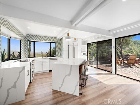 19041 Live Oak Canyon Road, Trabuco Canyon, CA