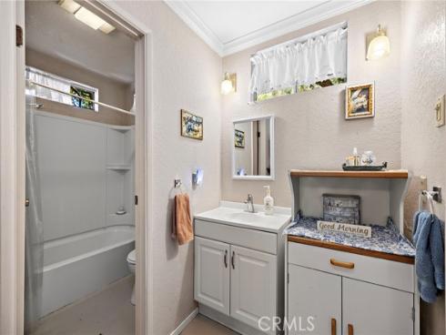 19735 Live Oak Canyon Rd , Trabuco Canyon, CA