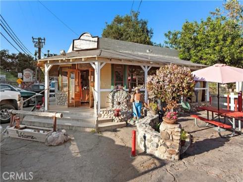 20402  Trabuco Oaks   Drive, Trabuco Canyon, CA