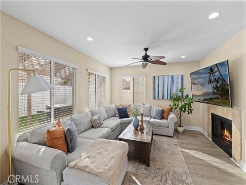 28  Tomahawk  , Trabuco Canyon, CA