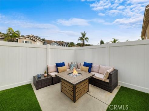 28  Tomahawk  , Trabuco Canyon, CA