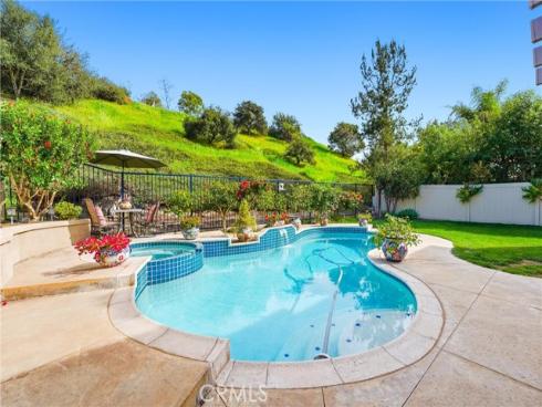 48  Gingham  , Trabuco Canyon, CA