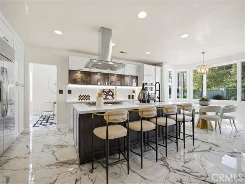 19  Easthill  , Trabuco Canyon, CA