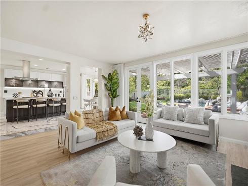 19  Easthill  , Trabuco Canyon, CA