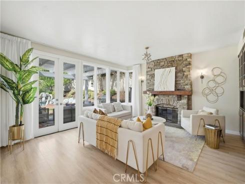 19  Easthill  , Trabuco Canyon, CA