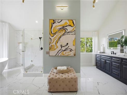 19  Easthill  , Trabuco Canyon, CA