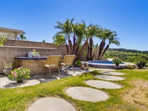 24  Chisholm Trail  , Trabuco Canyon, CA