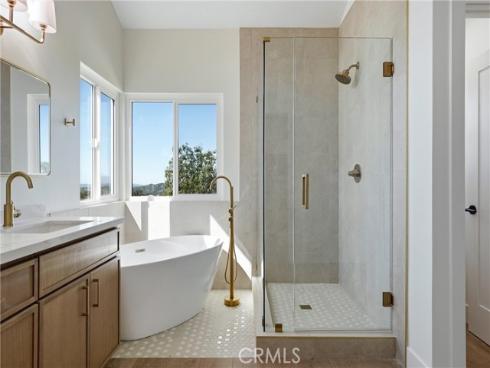 20711  Shadow Rock  , Trabuco Canyon, CA