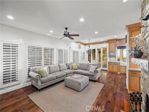 21911  Via Del Lago  , Trabuco Canyon, CA