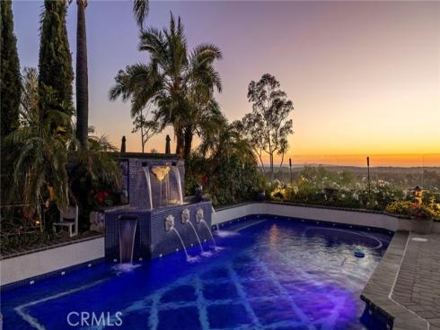 21911  Via Del Lago  , Trabuco Canyon, CA