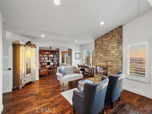 21911  Via Del Lago  , Trabuco Canyon, CA