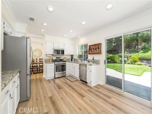 27  Chisholm   Trail, Trabuco Canyon, CA