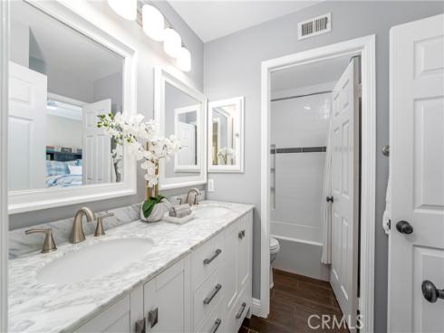 27  Chisholm   Trail, Trabuco Canyon, CA