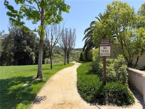 27  Chisholm   Trail, Trabuco Canyon, CA